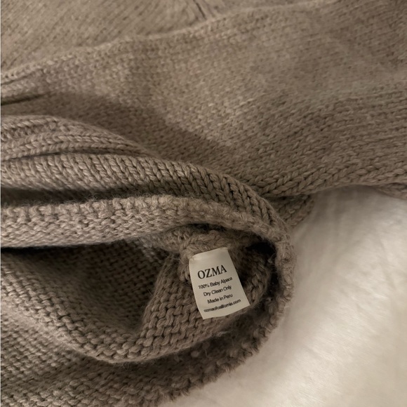 OZMA of California Eugene Swesrer in Muhu Brush - Picture 4 of 4